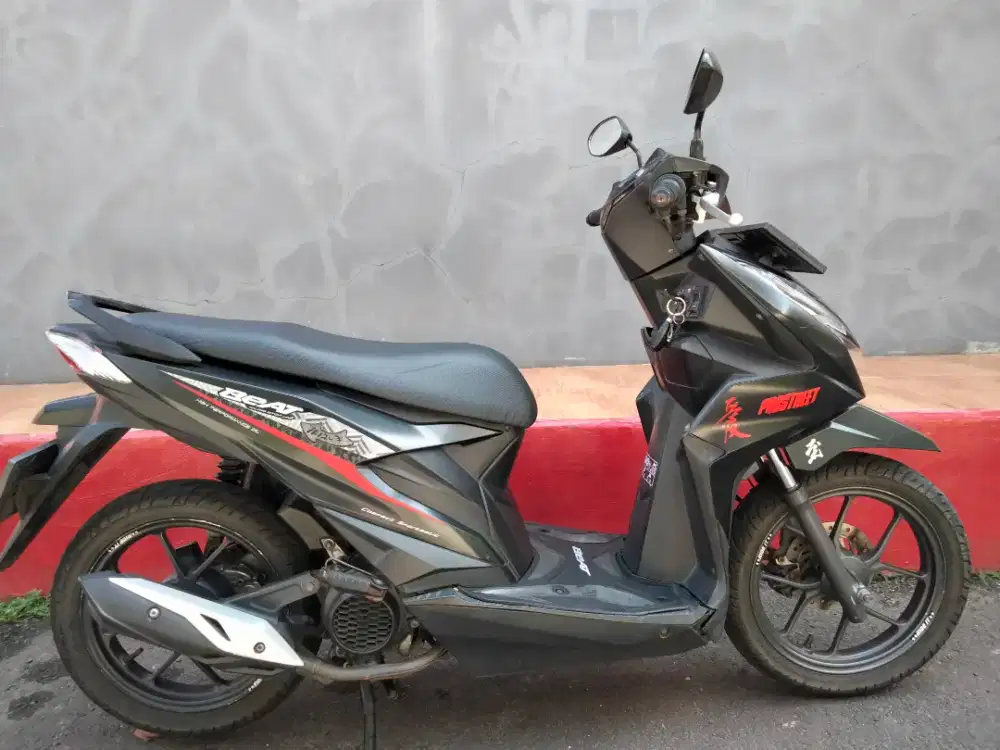Honda beat deluxe tahun 2021 siap pakai