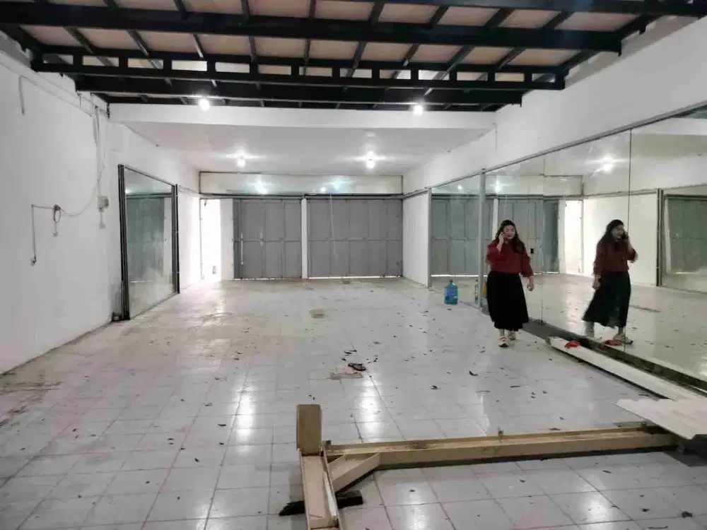 Sewa Ruko Strategis mainroas Soekarno Hatta dekat Perm. Mekar Wangi Bandung