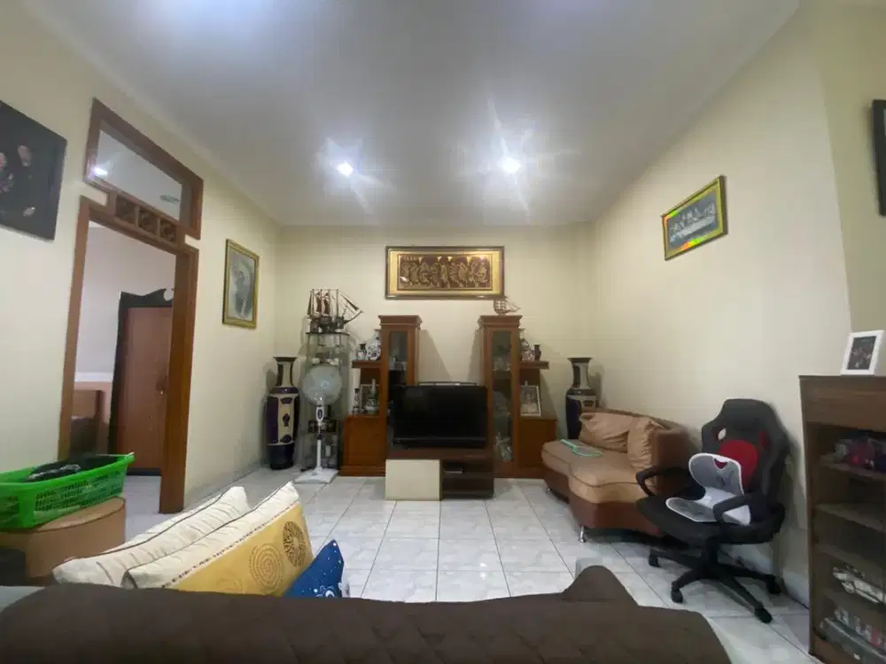 Dijual Rumah Mainroad Setraduta Raya Sutami Surya Sumantri  Setra Duta