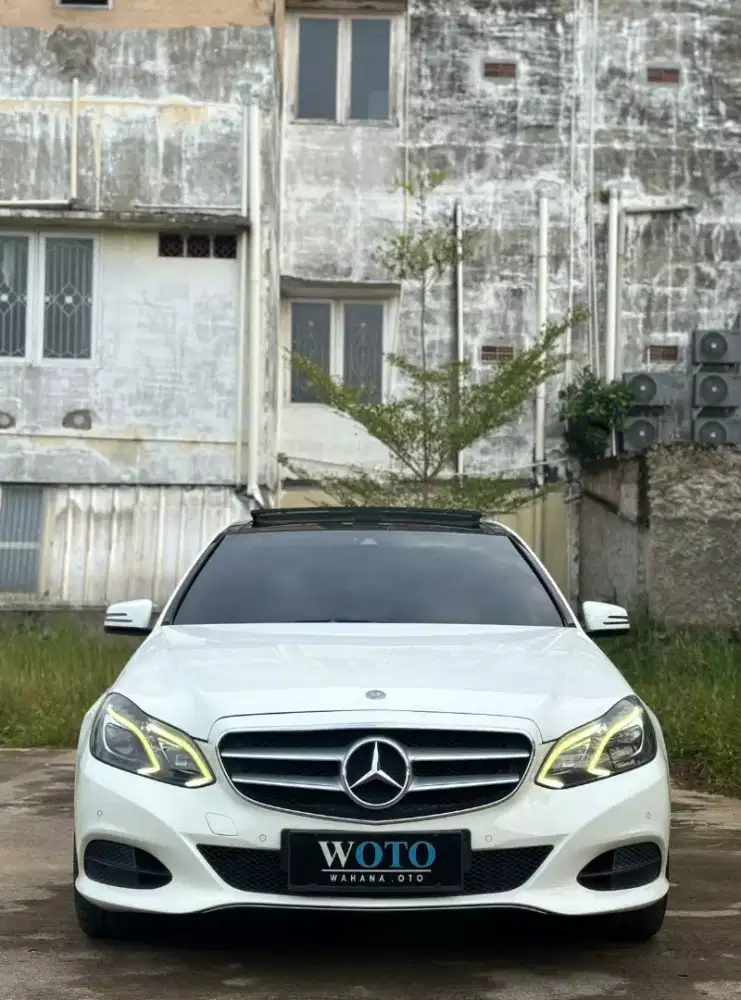[ RARE! ] Mercedez Benz E250 W212 CBU AT 2013 Sunroof Facelift