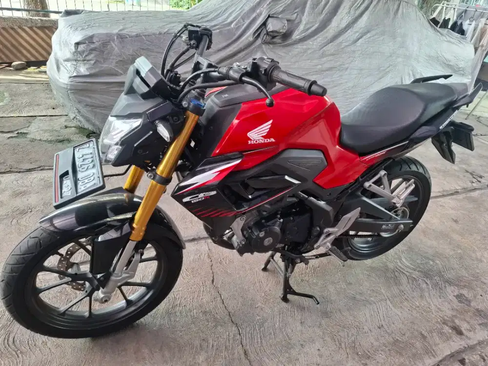 Km8rb pajak 4/2026, honda CB 150 R CW DD 2022 CB150R CB150 R CB 150R.