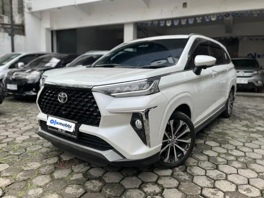 Like New - Toyota Avanza 1.5 New Veloz Q CVT TSS Bensin-AT 2022