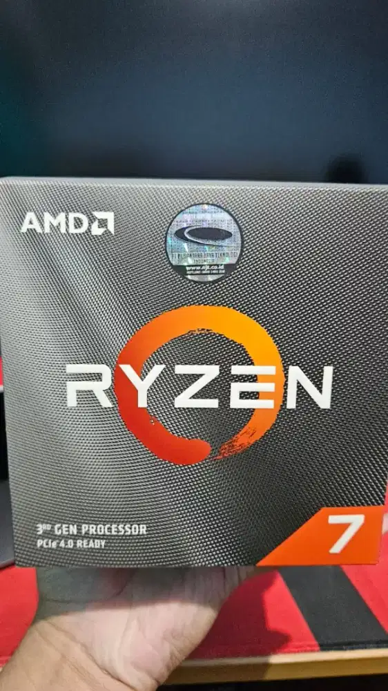 AMD Ryzen 7 3700x Box