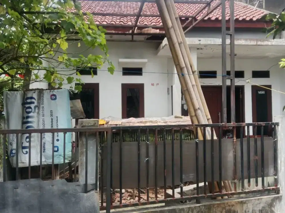 Rumah murah strategis dekat kampus UI Depok akses motor