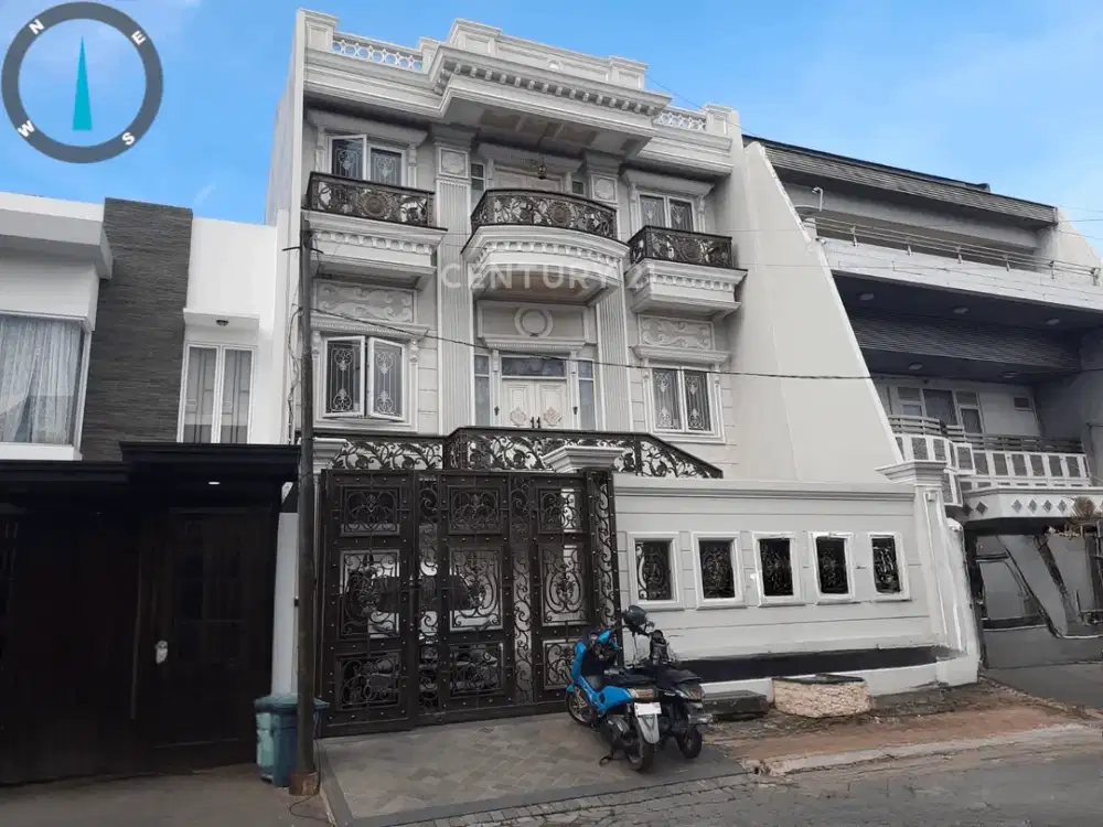 Rumah Mewah Di Cengkareng Jakarta Barat Gb17539