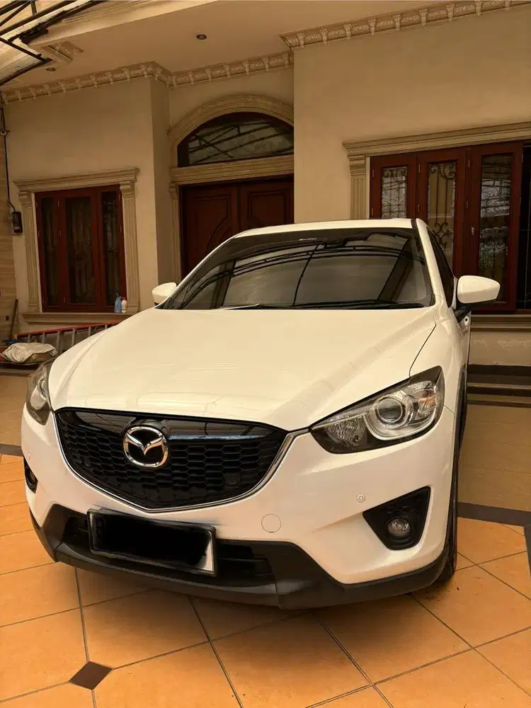 Di jual mobil pribadi terawat Mazda CX5 tahun 2015 2.5cc