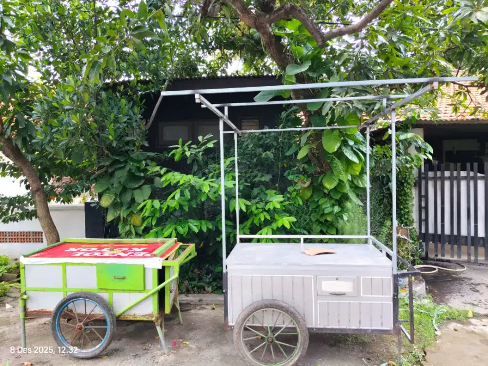 Rombong gerobak jualan