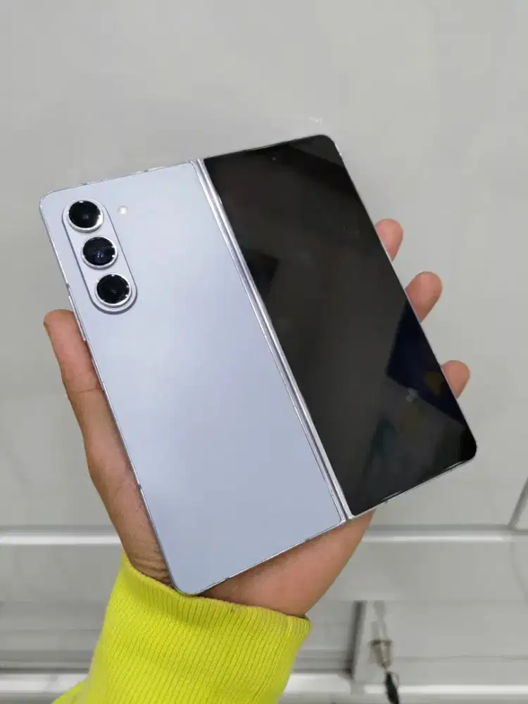 Murah Samsung Z Fold 5 12/512 GB Ada mines