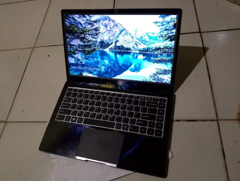 Laptop Axioo slim SSD 256