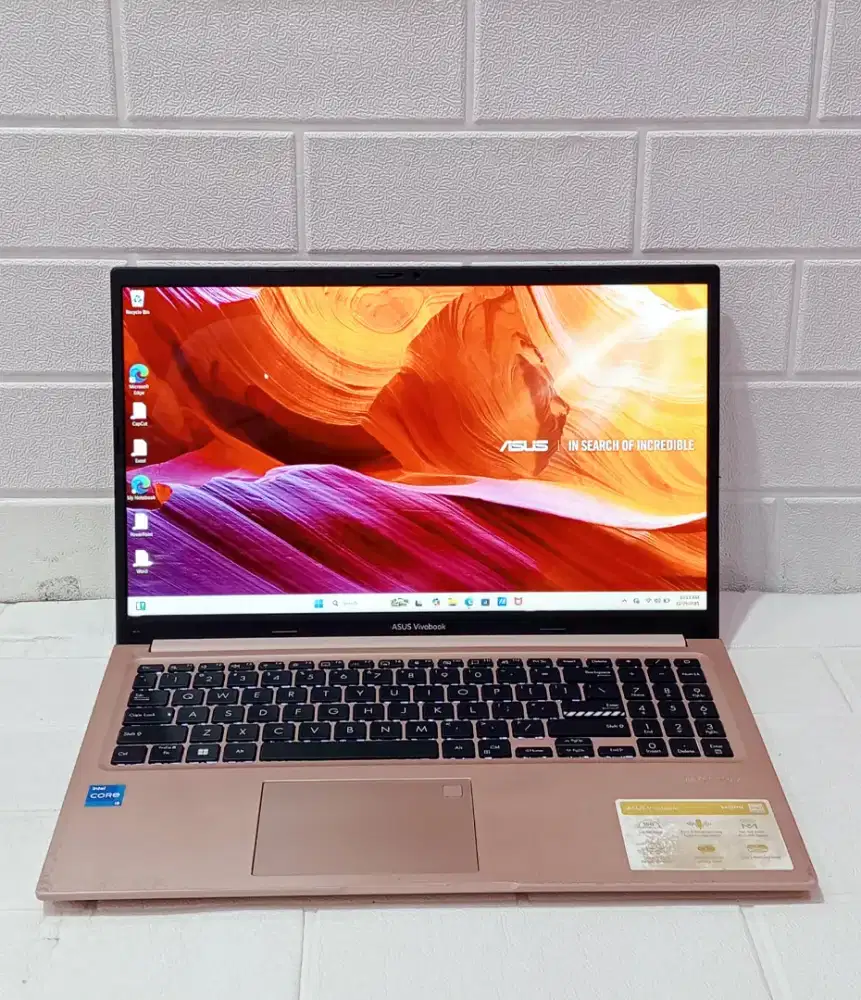 Asus Vivobook_X1502ZA_A1502ZS/ Ram 16 GB/ SDD 512GB/ Layar Touchscreen