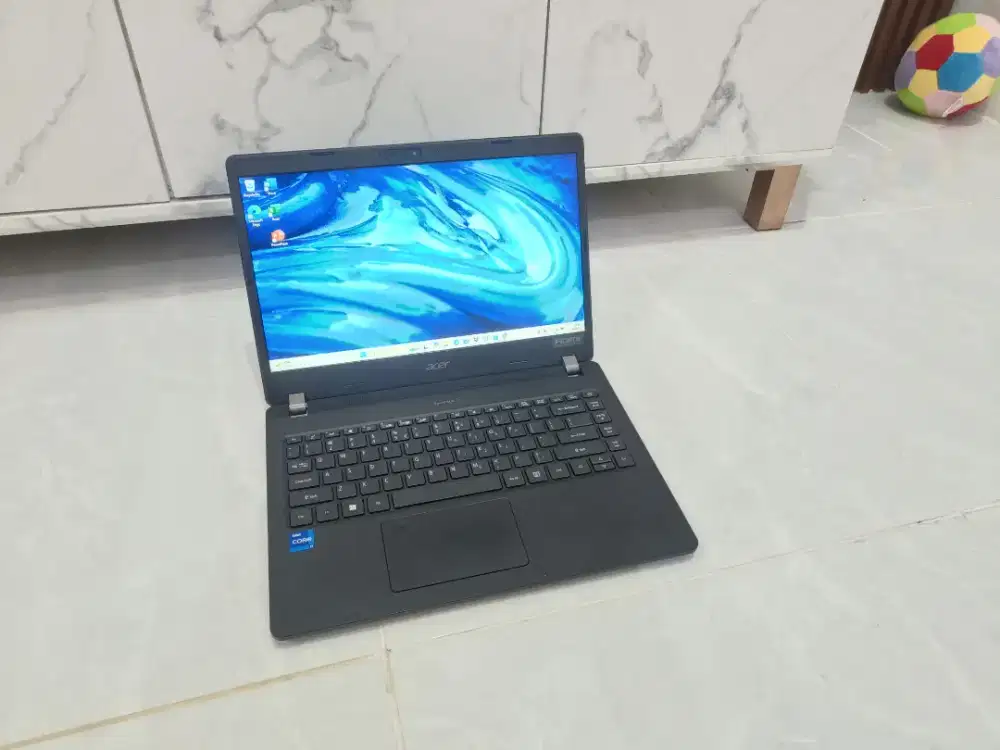 Acer core i7 gen 11 8/512GB SSD laptop mulus siap pakai