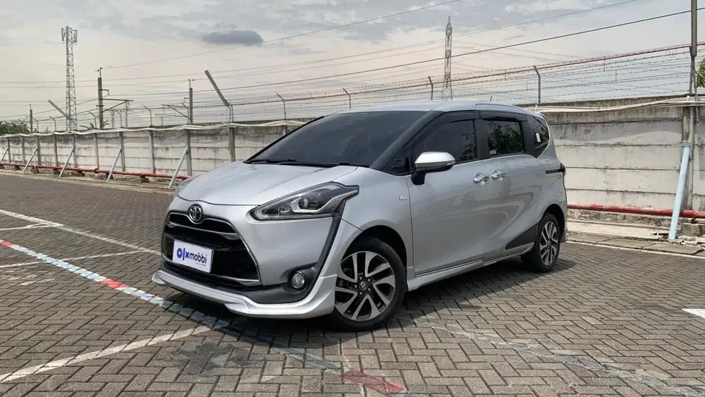 DP MURAH - Toyota Sienta 1.5 Q Bensin-AT 2017