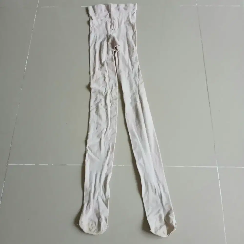 Stocking celana panjang balet nari size S,  preloved