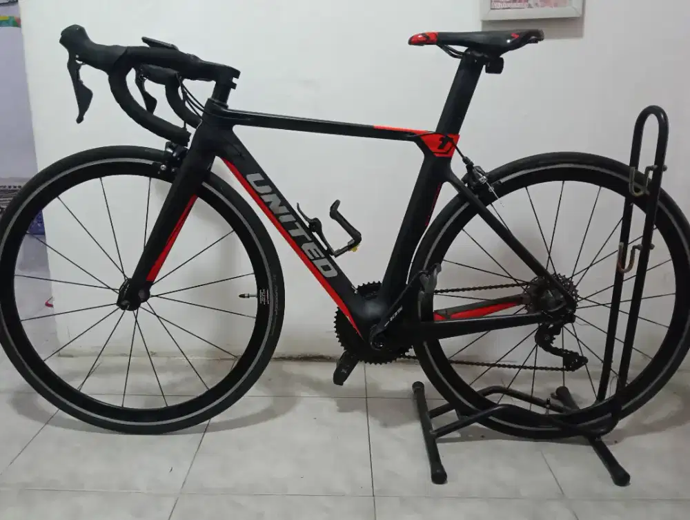 Roadbike United Styma