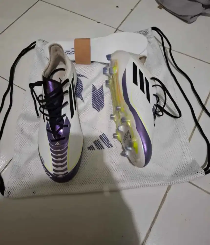 Sepatu bola Adidas F50 Messi elite pull set size 46