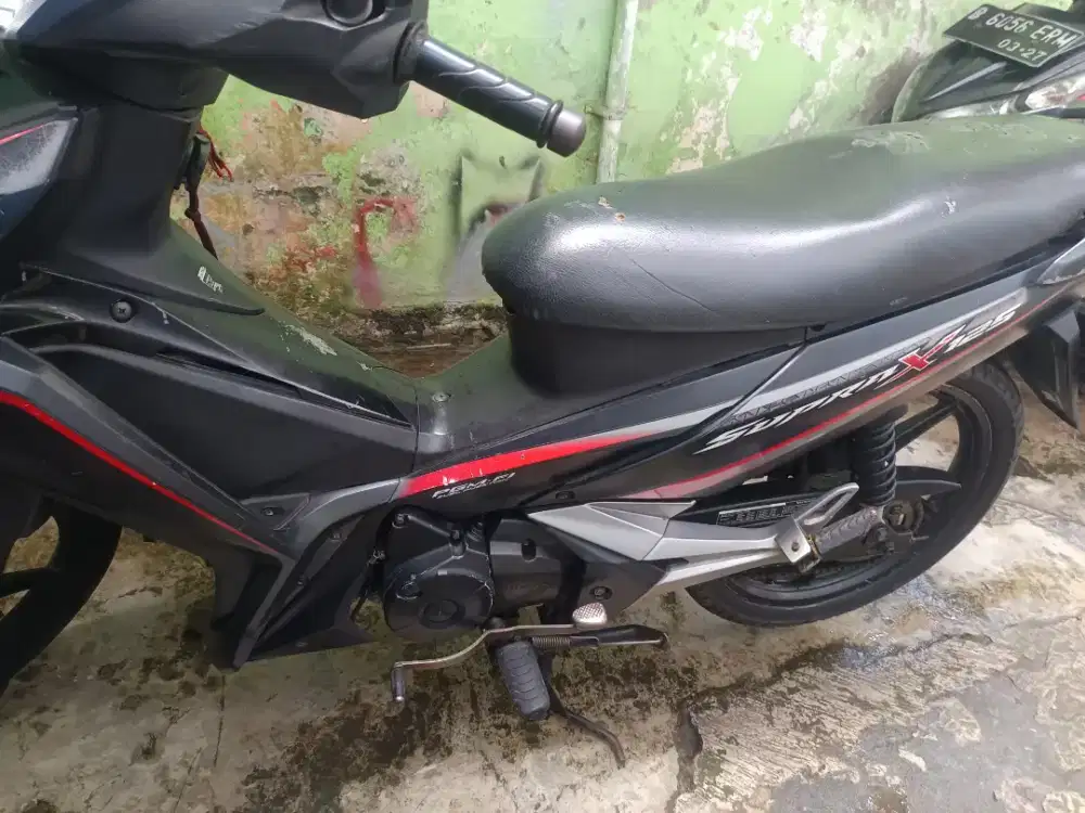 Dijual honda supra x 125 tahun 2017 pajak idup