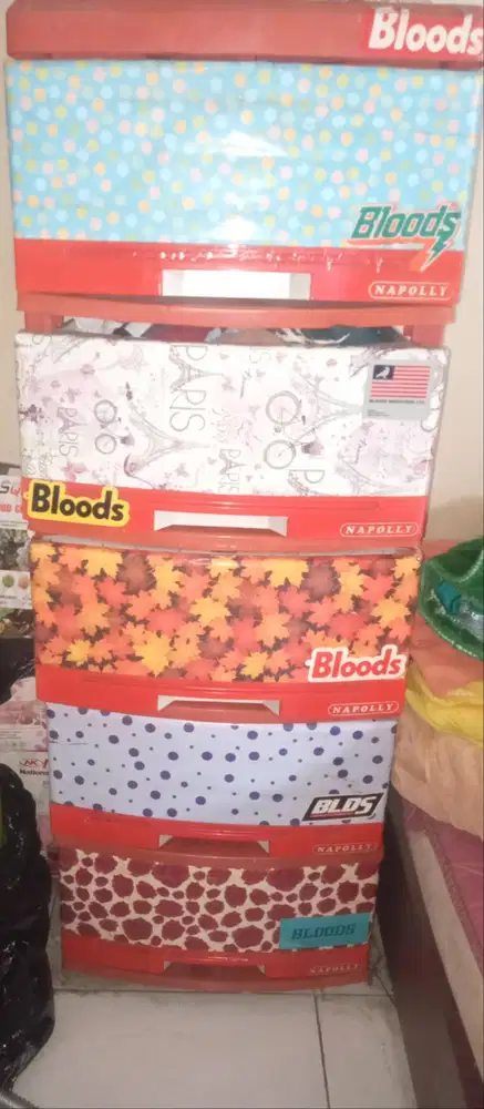 Lemari plastik excell