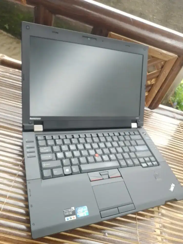 Laptop lenivo L420 siap pakai normal