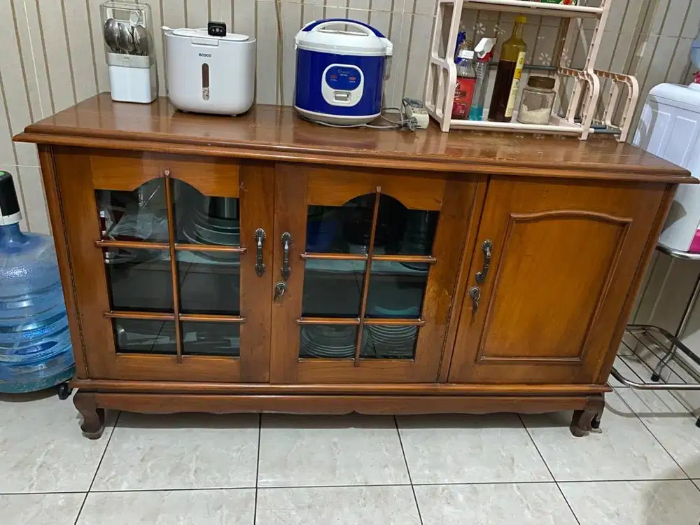 Buffet / lemari kecil