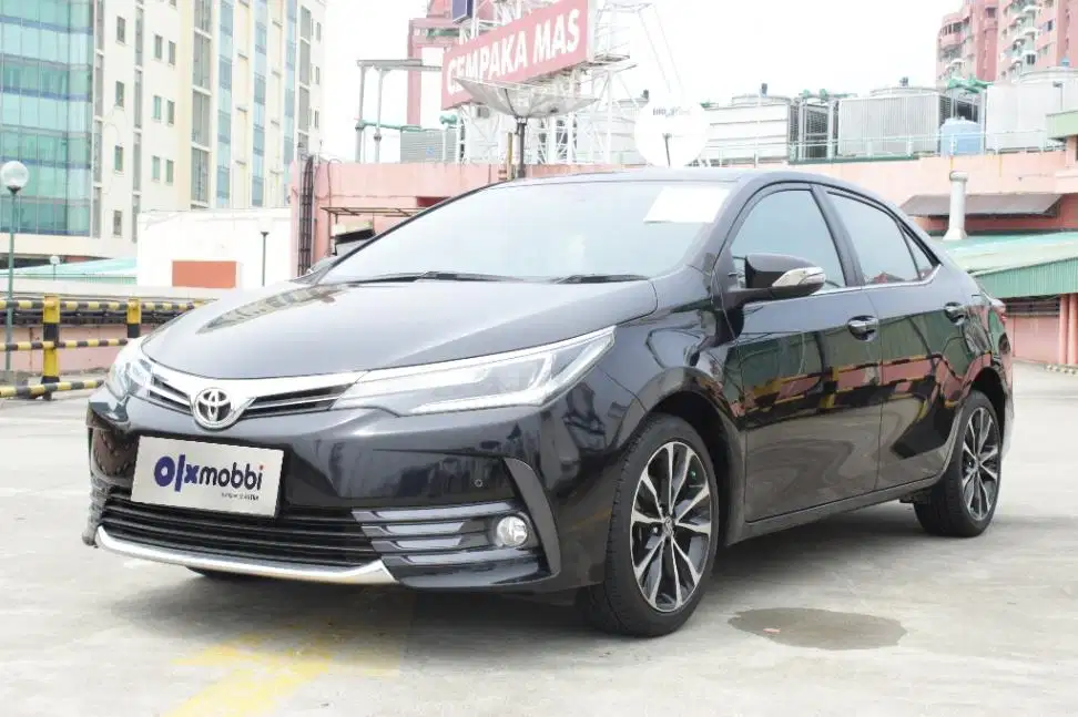 TDP 11JT Toyota Corolla Altis 1.8 V Bensin-AT Hitam 2019