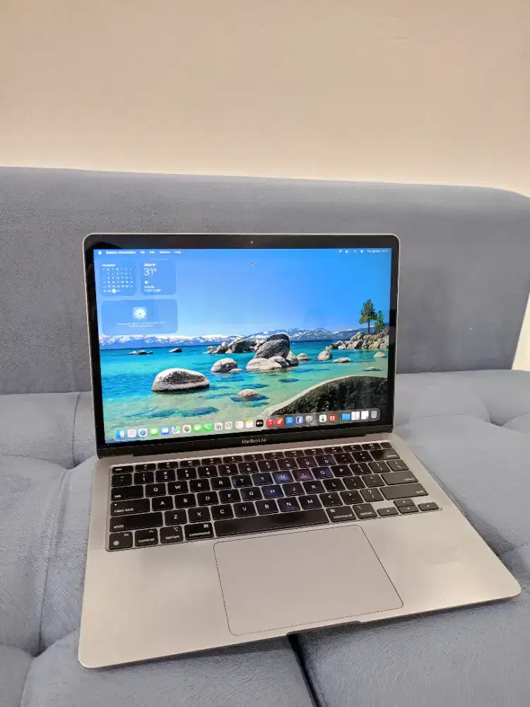 MACBOOK AIR 2020 CHIP M1 13 INCH 8/256 EX IBOX