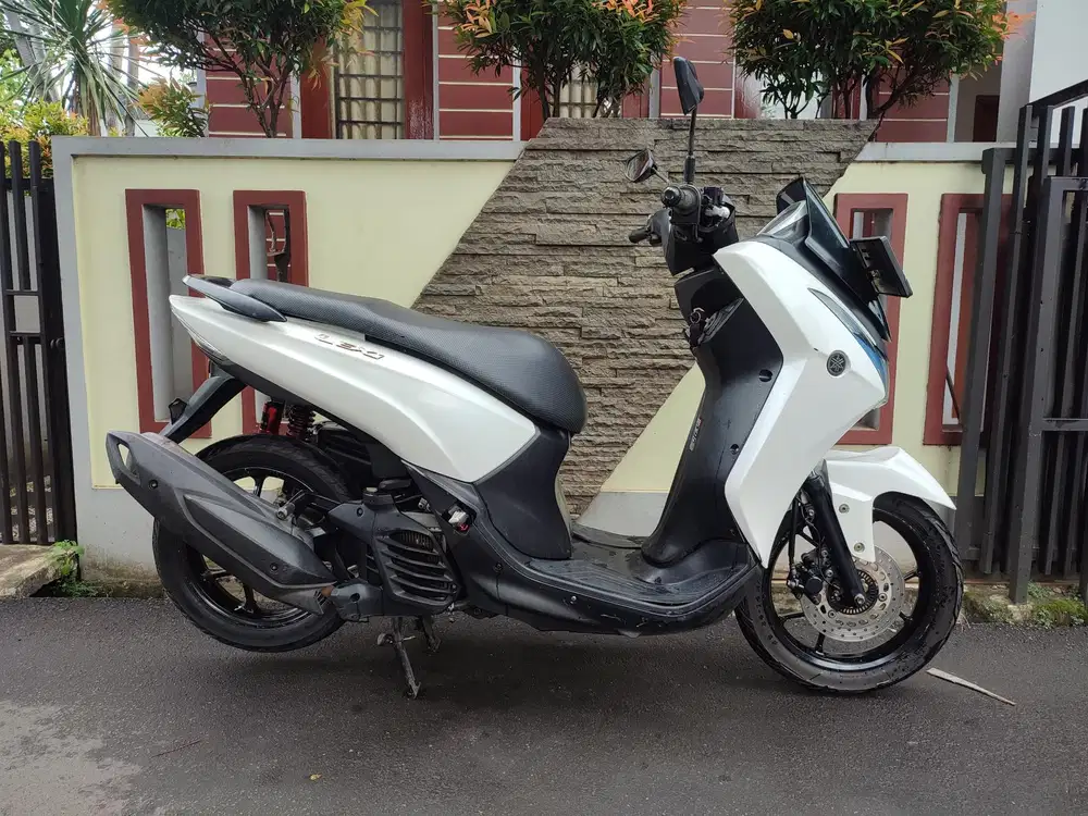 YAMAHA LEXI 125 TAHUN 2020