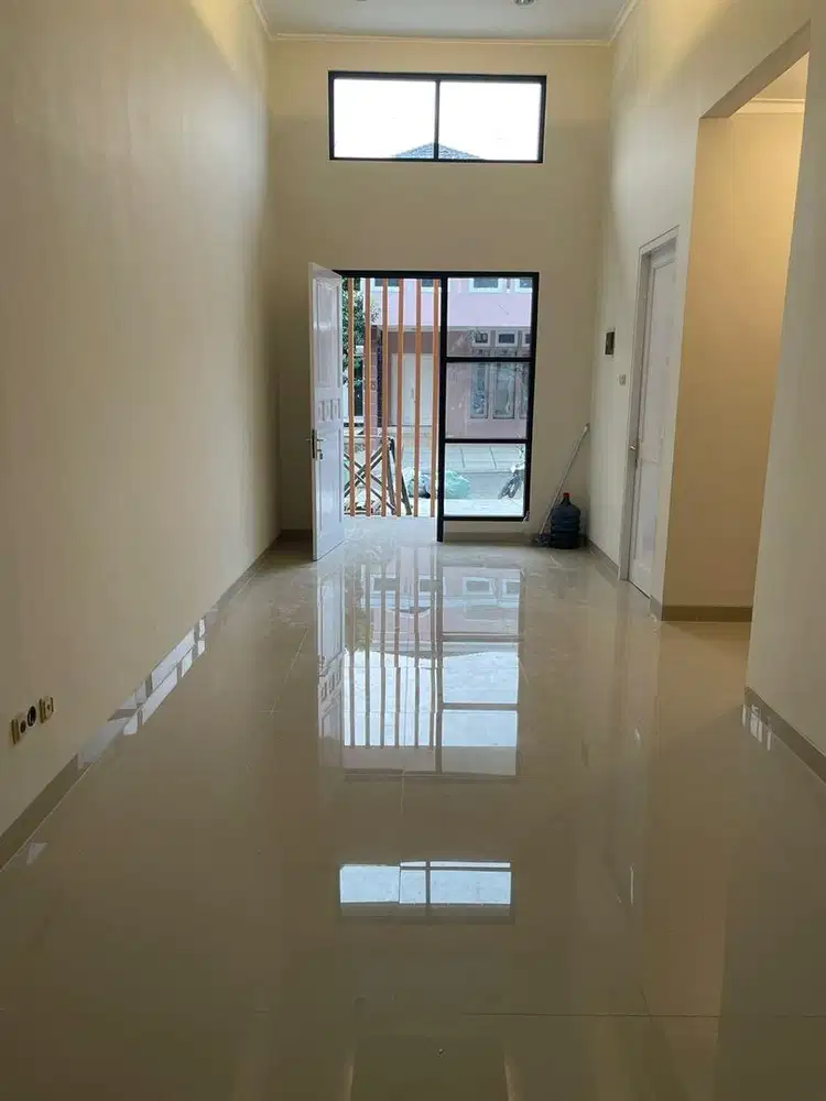 Dijual Murah Rumah Minimalis 2Lt Siap Huni di Kota Wisata Cibubur