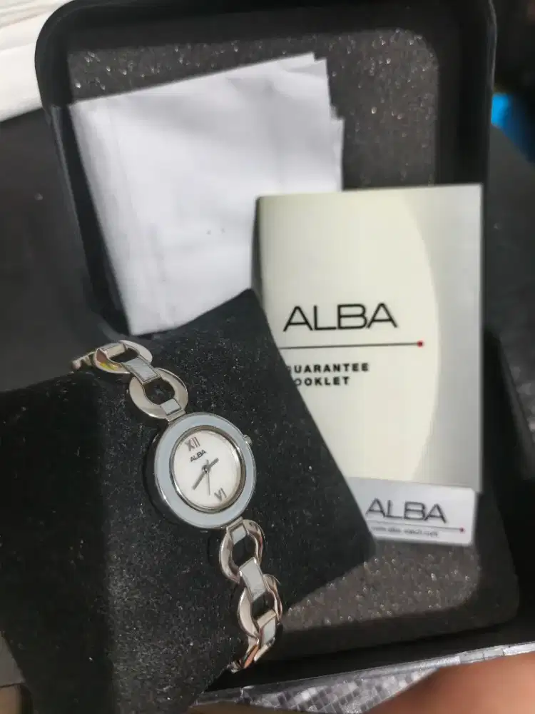 Jam Tangan Alba Wanita