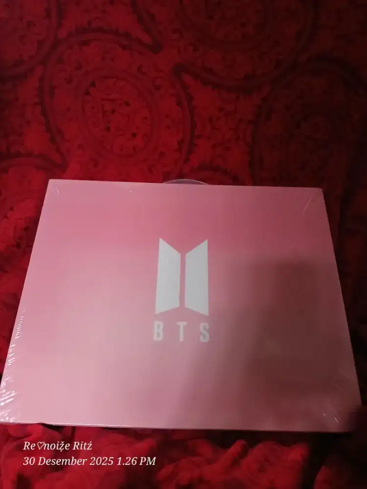 BTS DIY painting suga