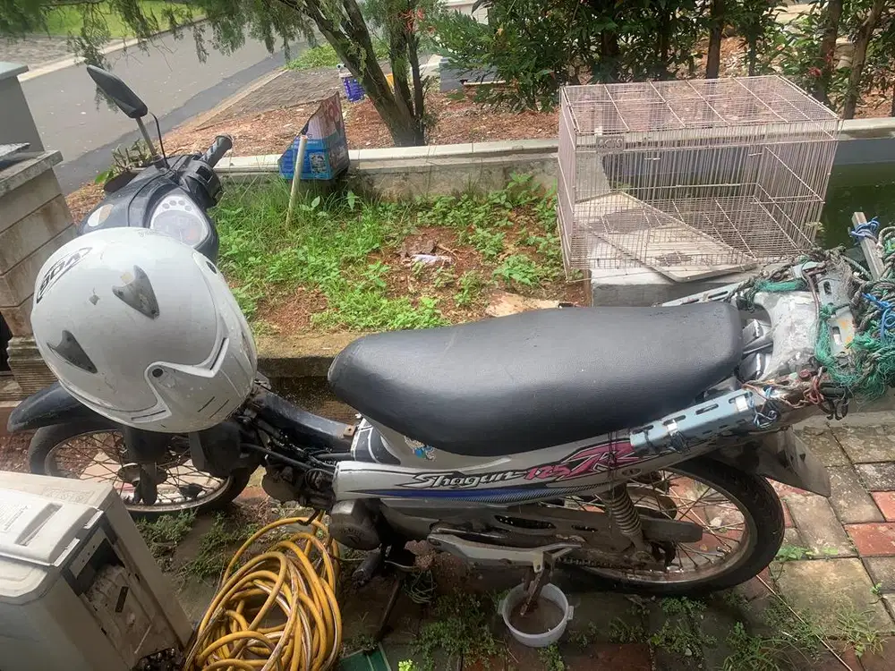Suzuki Shogun 125