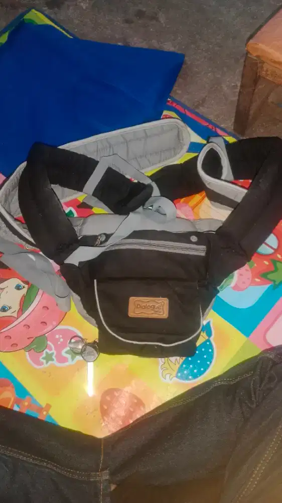 Gensongan Bayi Dialogue