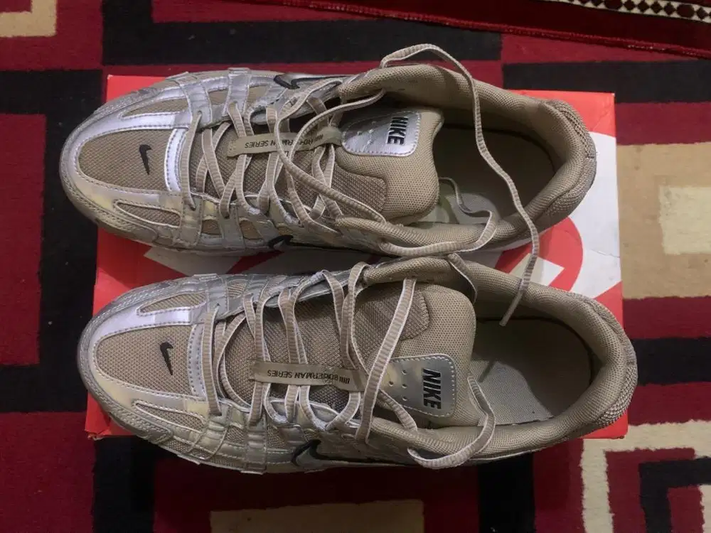 For sale : Nike P-6000 Khaki Silver mettalic