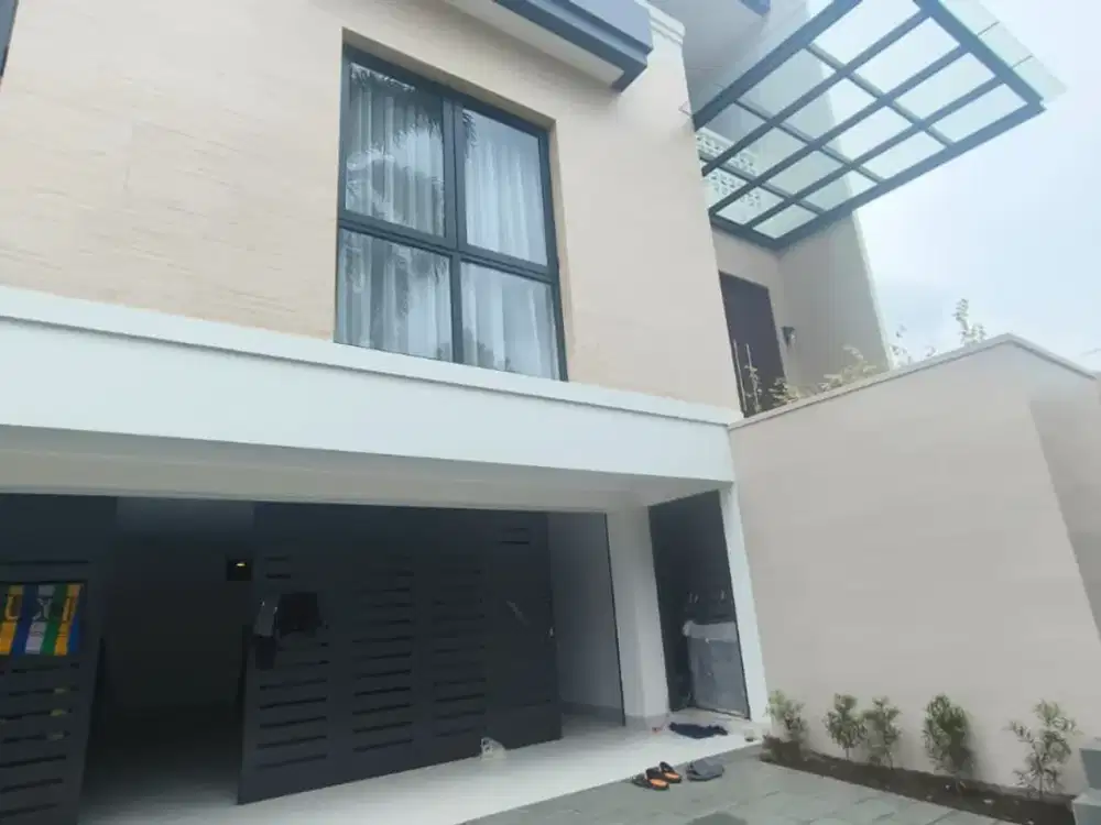 Rumah New Brand di Pondok Indah, Nyaman, aman dan Strategis