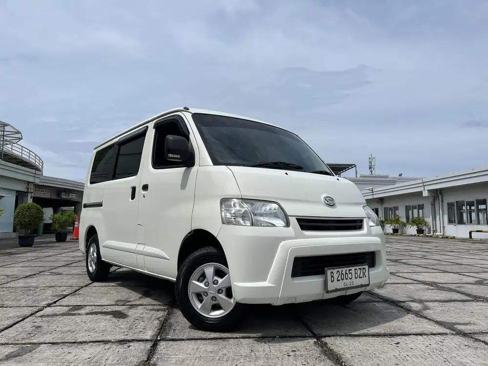 km 70rb Daihatsu granmax 1.3 FF 2018 grandmax gran max grand max murah