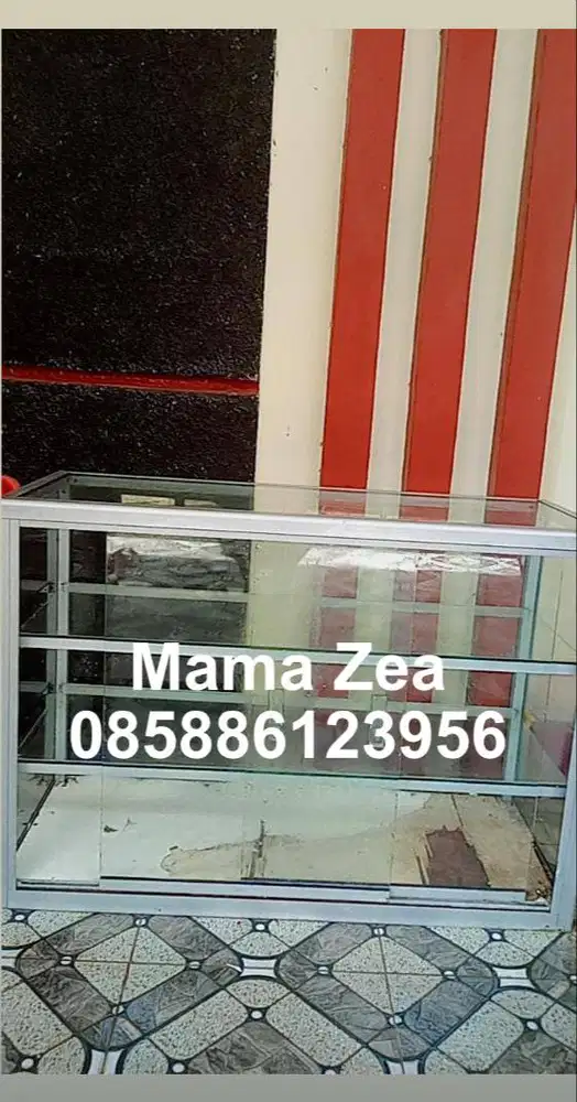 Jual Etalase 1,5m x 1m - 3 tingkat