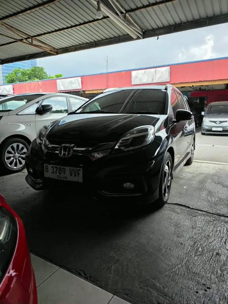 honda mobilio RS 2016