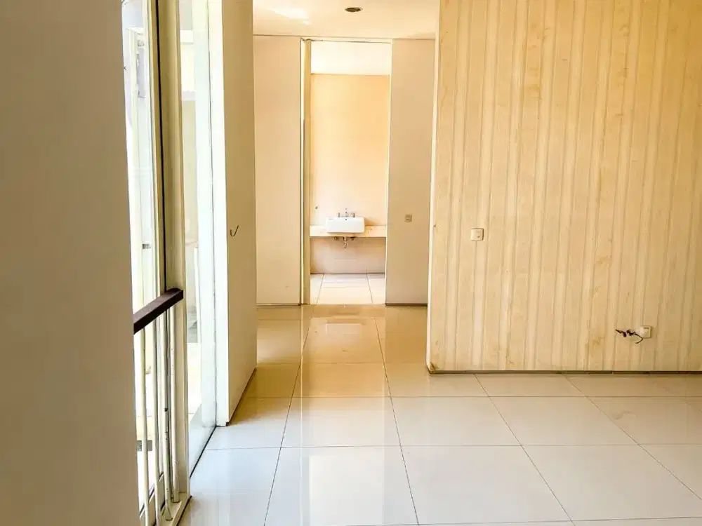 LJM 0037 Dijual Murah Banget, Rumah Siap Huni Citraland Depan Surabaya Dekat Komersial Area