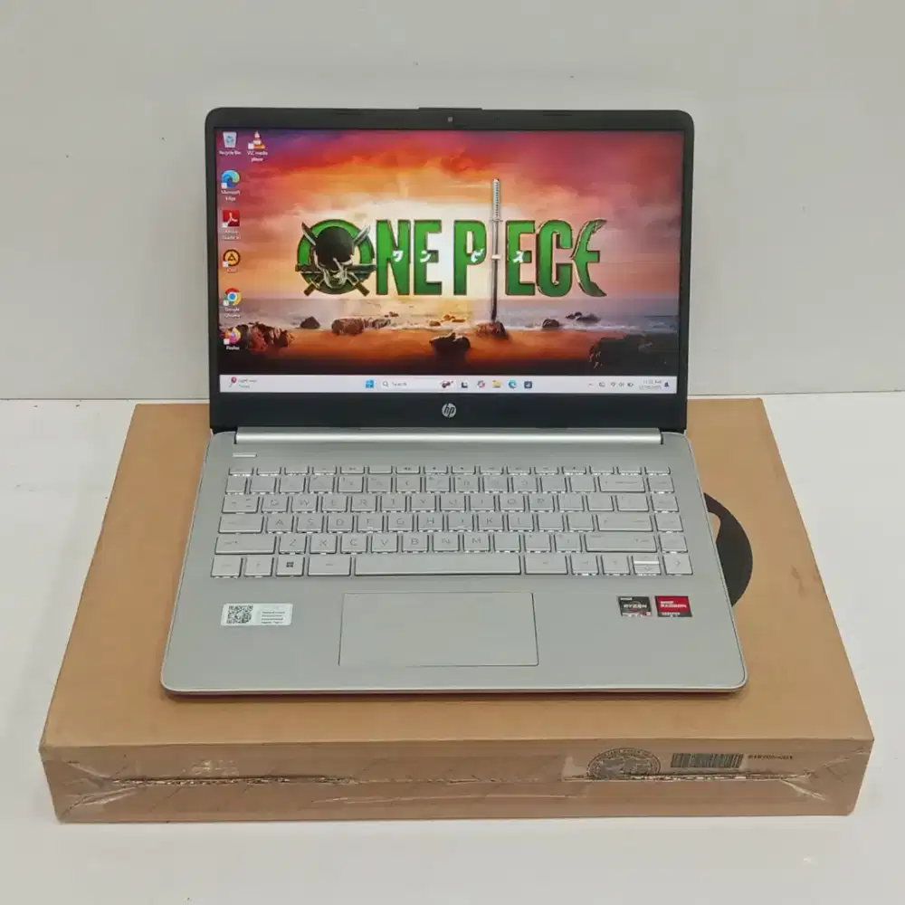 Jual Hp 14s Ryzen 5 RAM 8/256 GB