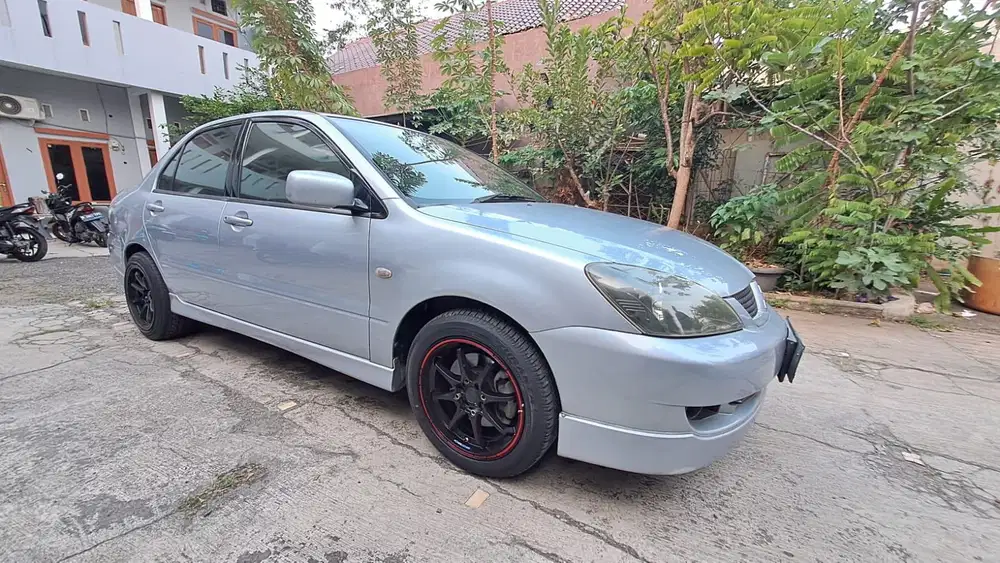 MITSUBISHI LANCER 1.8 SEI MATIK TRIPTONIK TERAWAT SIAP PAKAI GARANSI