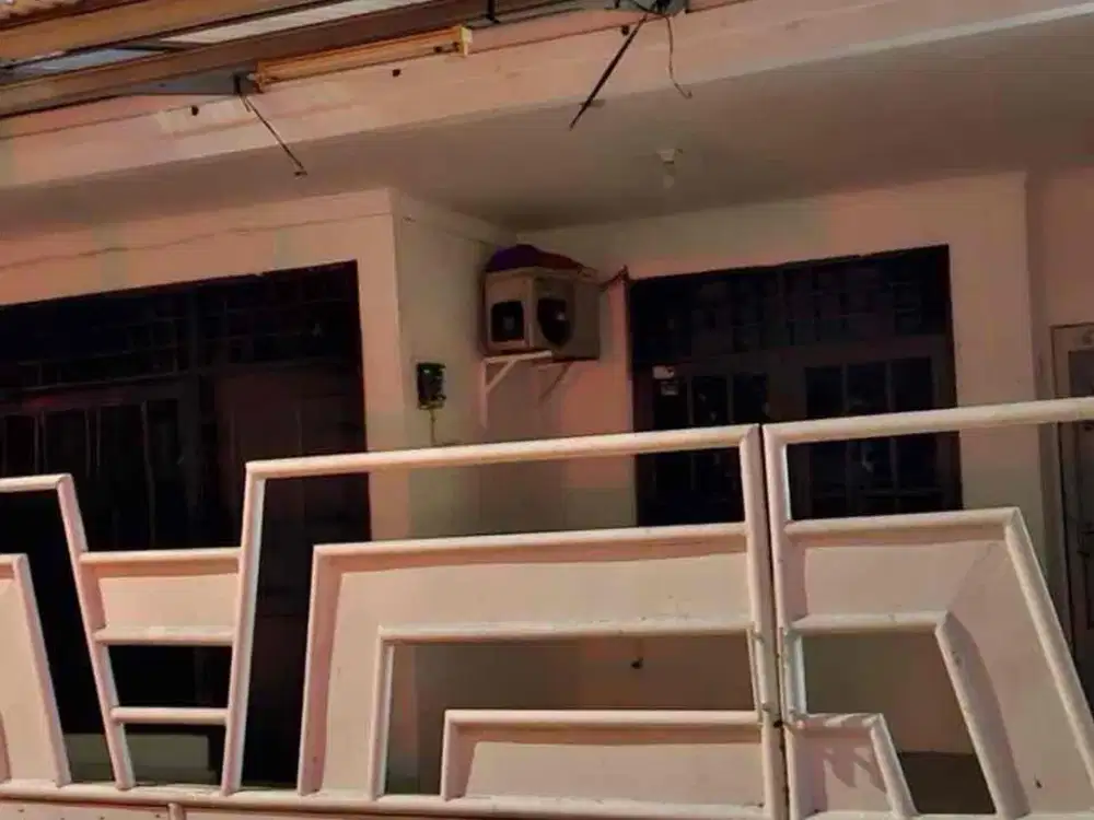 Disewakan Rumah Standar 1,5 Lantai di BCS – Siap Huni dengan luas tanah 7 x 15