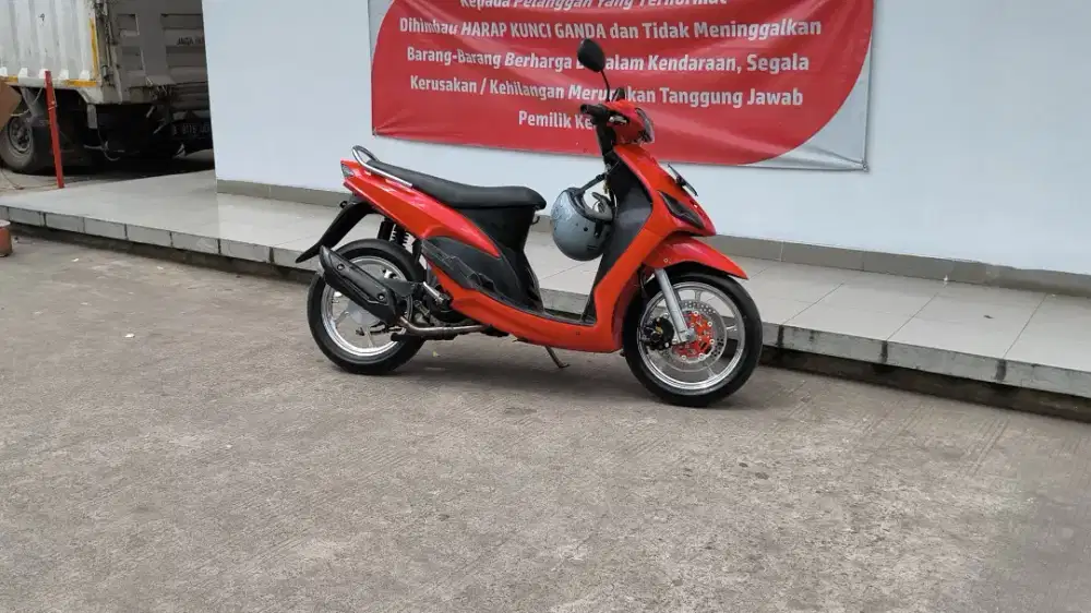 Velg Vnd ak 55 ban SC mp27 100/80 90/80 pemakaian 1 bulan