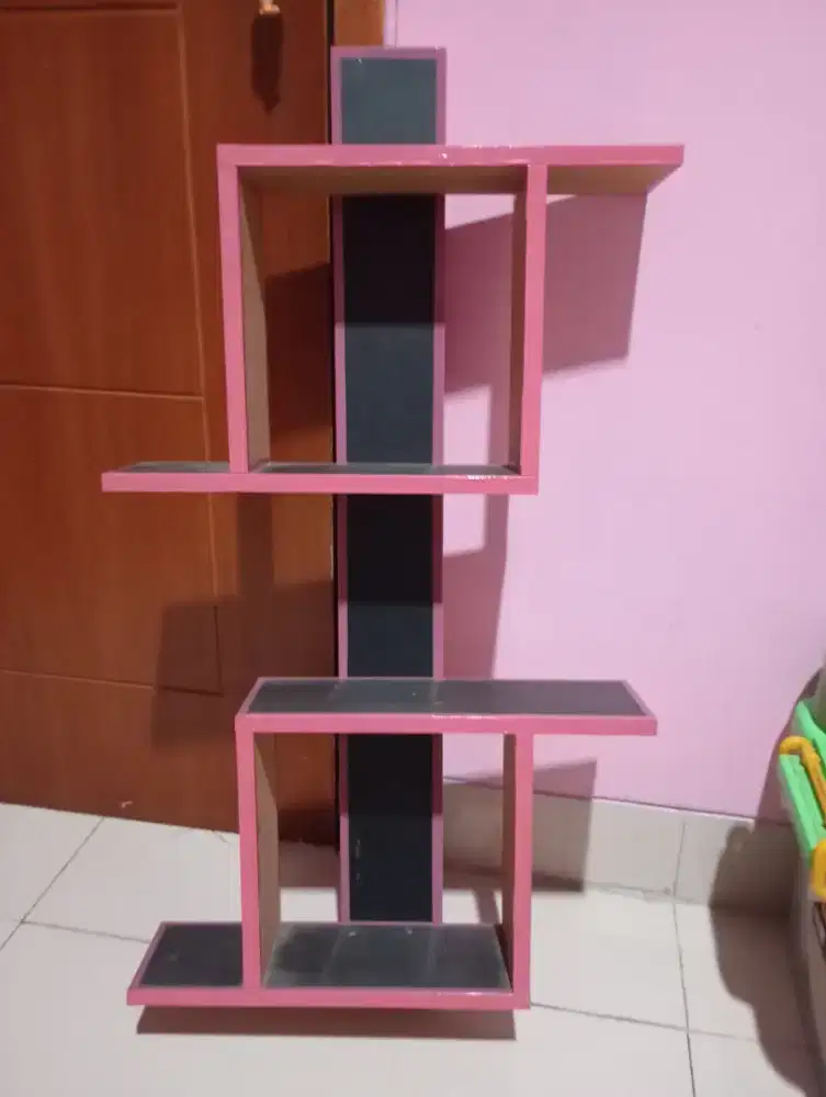 Gantungan/Rak di atasnding multifungsi