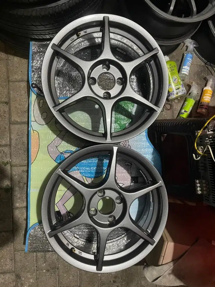 JF Luxury Buddyclub P1 16 4x100 ET35