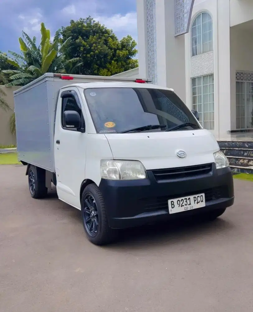 Gran Max Box Alumunium 2020