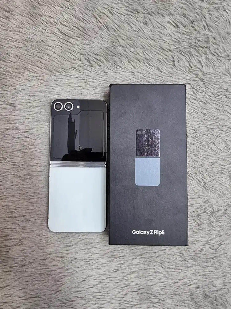 Samsung Z Flip 5 256gb Sein Minus
