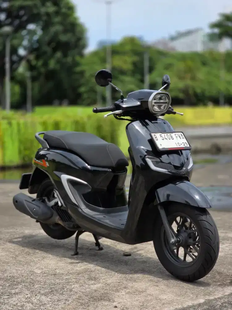 Honda STYLO 160 CBS KEEYLES Black