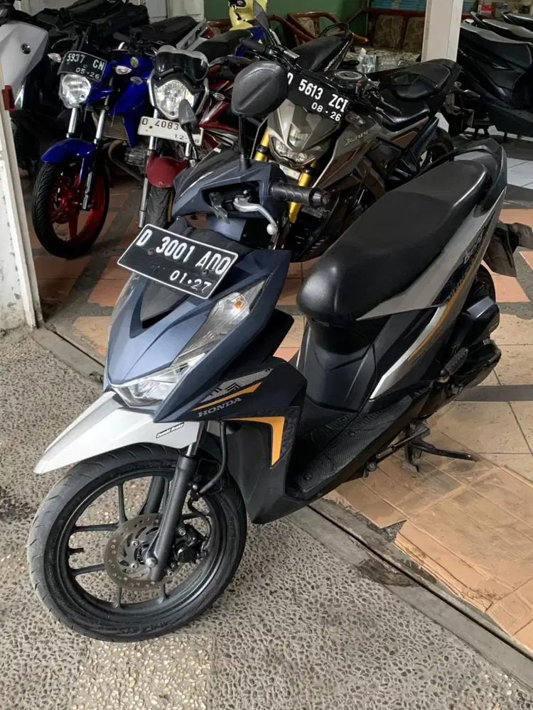 Honda Beat Deluxe Tahun 2022