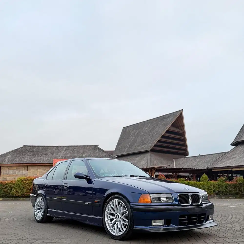 BMW 320i E36 Manual Full Mtech Tahun 1994