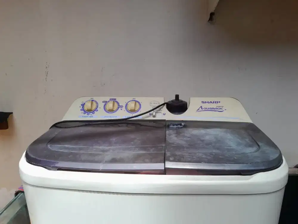 Mesin cuci Sharp