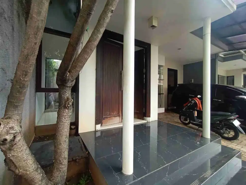 Rumah Minimalis (lokasi tenang dan strategis)